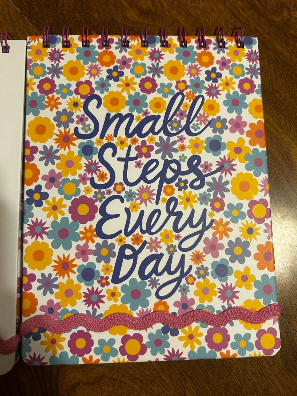 Small Steps Every Day Floral Spiral Notebook 80 Sheets 807709